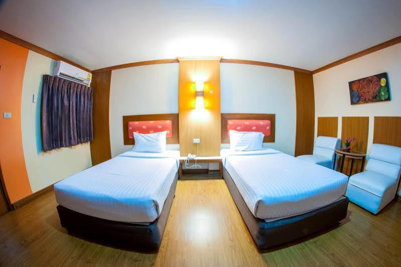 Hotel Siam Boutique Buriram Esterno foto